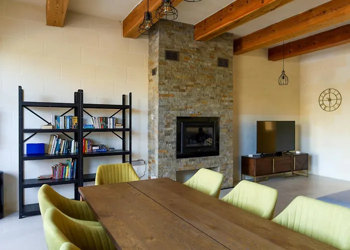 Solaris Semesterbostad *